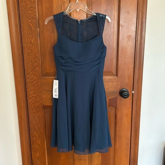 NWT AZAZIE VINA
A-Line Lace Chiffon Dress 
Size A6
Color Neptune - Picture 7 of 11